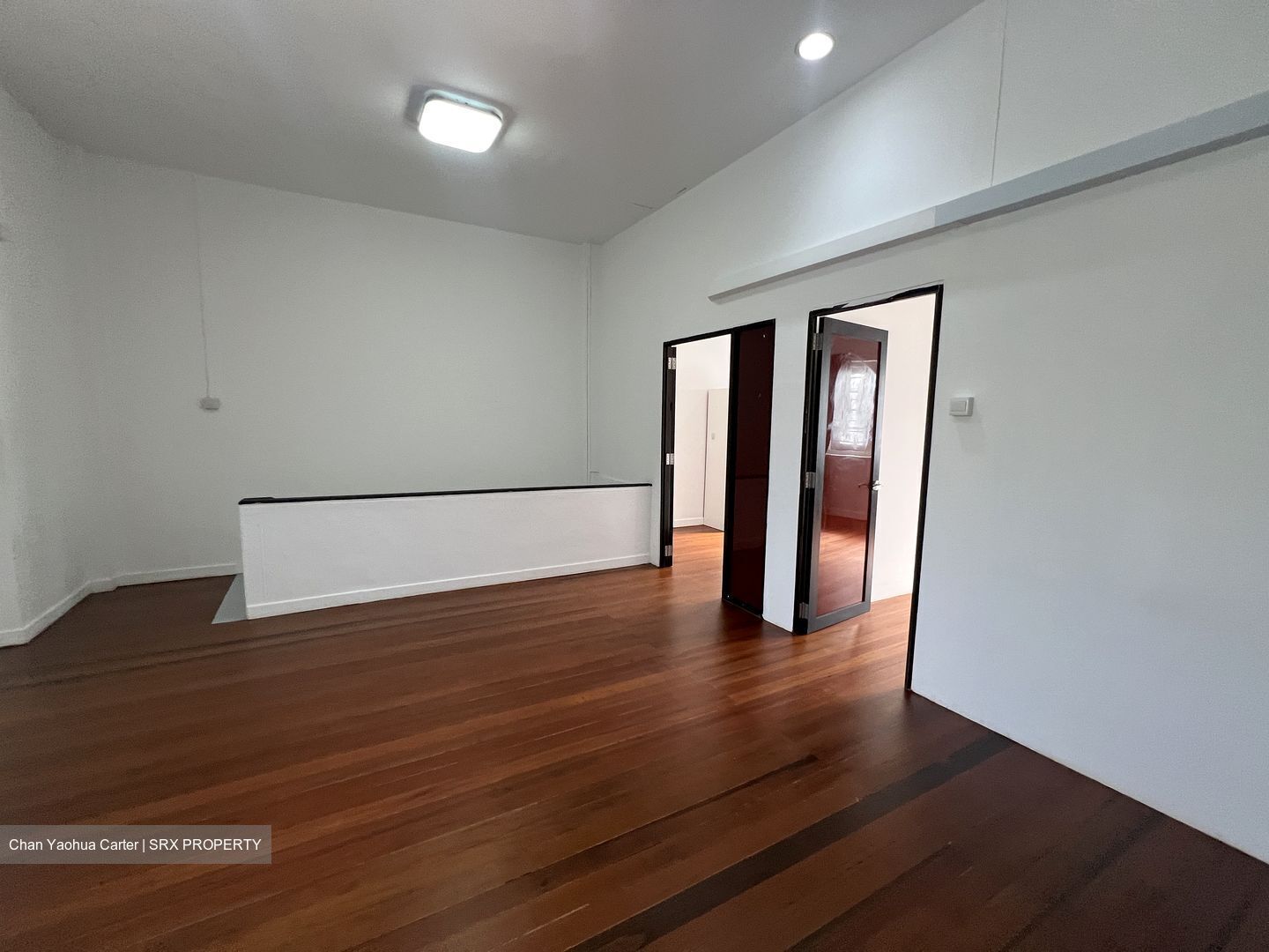 Lowland Garden (D19), Shop House #589872681